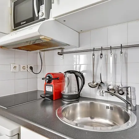 Bluestay 273 - A Apartment Paris