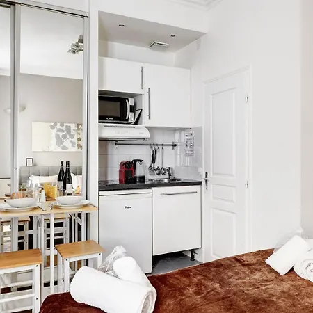 Bluestay 273 - A Apartamento